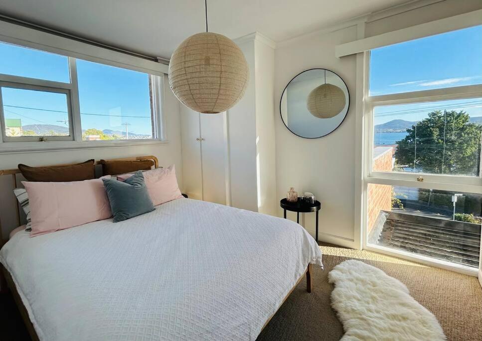 Villa The Tassie - Luxury With Panoramic Water Views Hobart Exterior foto